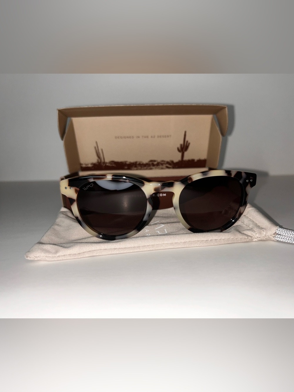 Brand New Tortoise Round Women's Sunglasses - Cream & Brown